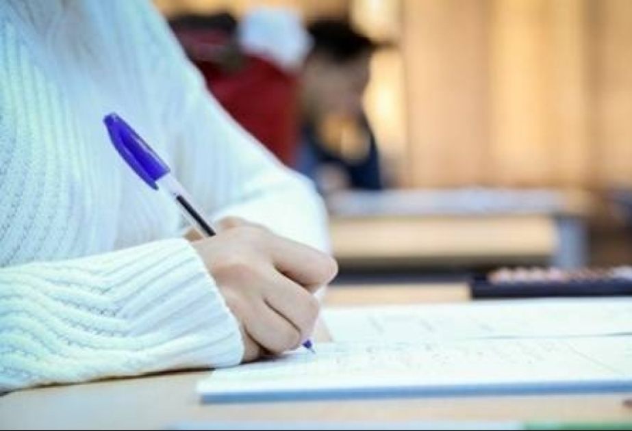 Orta ixtisas təhsili müəssisələrində çalışan alimlərin sayı açıqlanıb