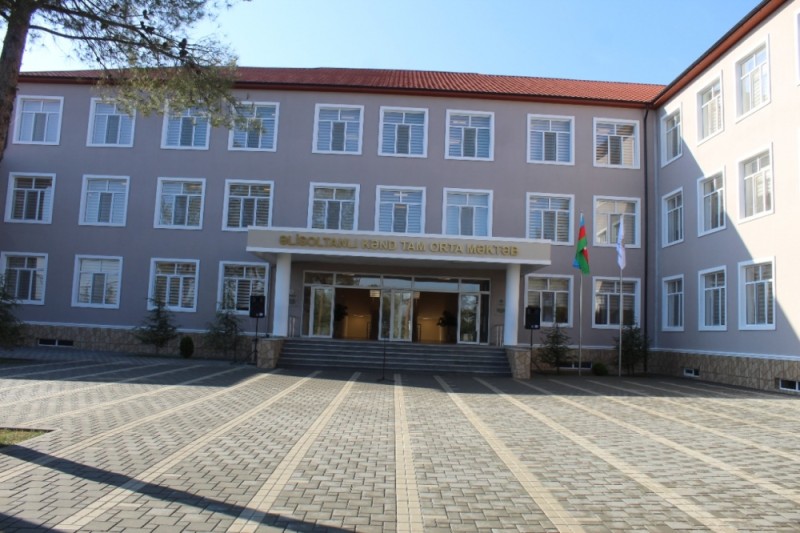 Saatlıda 118 yaşlı məktəb üçün Heydər Əliyev Fondu tərəfindən yeni bina inşa olunub